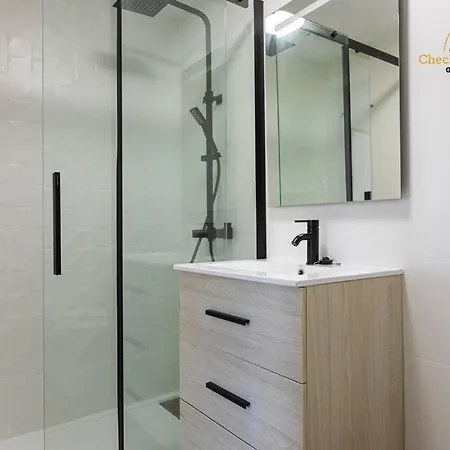 アパート El Solaire Centro